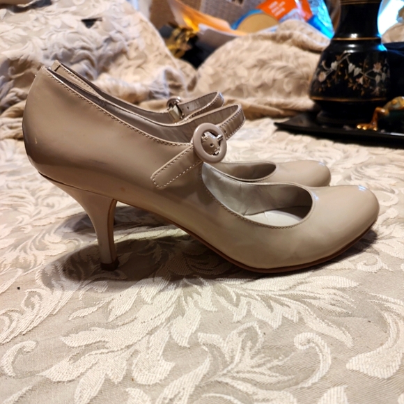 🤎Elegant Vintage Mink Blush Genuine Patent Leather Mary Jane Kitten Heels - 7.5 - Picture 3 of 15